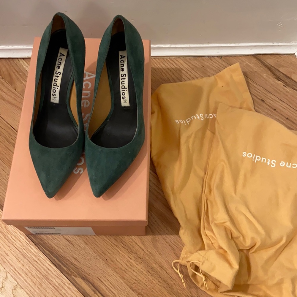 ACNE Andrea Sue heel in Racing Green